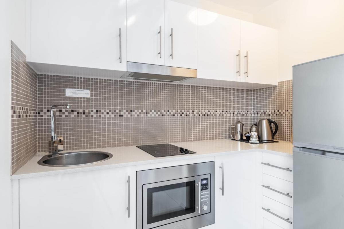 Byron Central Apartments Байрон-Бей Экстерьер фото